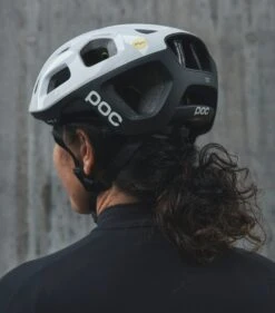 POC Octal X MIPS -Foxe Style Shop 74233 poc octal x mips